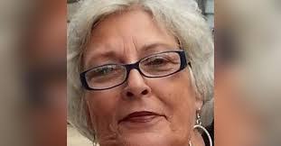 Colleen Laurent's Instagram, Twitter & Facebook