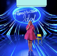American idol 2020 was forced to adapt the competition after the the american idol 2020 finale will start with the top 7 contestants: Pregnant Katy Perry Shows Off Baby Bump During American Idol Finale Performance Using Brand New Technology The Sun The Projects World