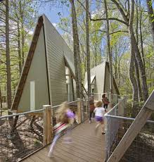 camp graham weinstein friedlein architects outdoor lakeside camping tree house
