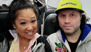 What restaurants are open for sit-down dining?