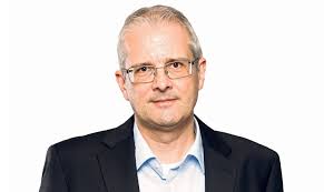 Hochwasserdamm schützt Biberach vor Flut