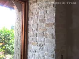 Sei un architetto?lavori nell'edilizia?hai bisogno di una fornitura o consulenza tecnica?nessun. Rivestimenti Murali In Pietra Ecco Come Proteggere Un Muro Con Le Pietre