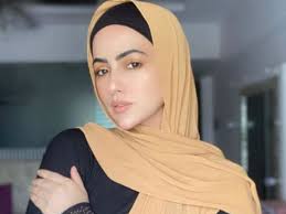 Sana Khan Quits Showbiz Jai Ho Actress Sana Khan Bids Goodbye To Showbiz Says I Have Resolved To Follow The Orders Of My Creator Jacob bae (배제이콥) korean name: sana khan quits showbiz jai ho