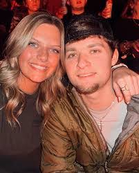 Lena Sims's Instagram, Twitter & Facebook