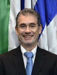 Medalha 9 de Julho é entregue ao contador Lula