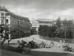 1880s. British India, Bombay (Mumbai). Elphinstone Circle - Early Morning Deliveries. Elphinstone Circle was laid out in 1869 on the site of the old Bombay Green in Fort area of the city.