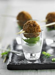 Tzatziki Et Boulettes A La Menthe Recette Recette Recettes De Cuisine Cuisine