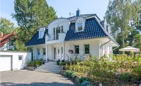 Wir möchten, dass sie mit ihrem neuen zuhause rundum zufrieden sind. Hausbau In Hochster Qualitat Und Ausstattung Arge Haus Hausbau