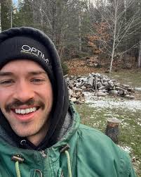 ALEXANDRE BEAUDOIN FAUBERT (@alexbfaubert_peak) · Instagram photos and Reels