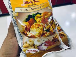 Kuahnya tidak terlalu tebal dan tidak terlalu tips resipi mee bandung asli sedap. Pes Mee Bandung Mak Pon Paling Mudah Di Masak Dan Sedap Aku Sis Lin