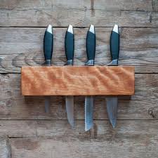 Support De Couteau De Cuisine Couteau Bois Par Cattailswoodwork Kitchen Knife Holder Kitchen Knives Knife Holder