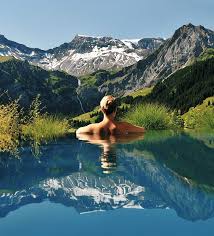World S Top 15 Breathtaking Infinity Pools Amazing Swimming Pools Hotel Pool Hotel Swimming Pool