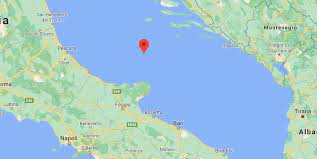 Alle 10:13 è stata avvertita una forte scossa di terremoto in puglia, nella zona della provincia di barletta. Voi2 Roemdzbtm