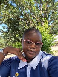 Dump with captions.👩🏾‍🏫❤️