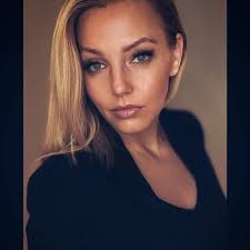 Seniors I know I'm older and not perfectly skinny, but can I still get a  like from you?