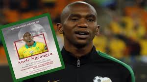 The late anele ngcongca might have stayed at sundowns if pitso mosimane was still there. The Reason Why Anele Ngcongca S Funeral Was Postponed Youtube