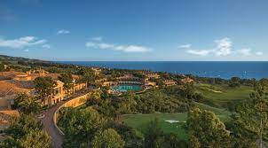 5 Star Luxury Hotels In Newport Beach Ca The Resort At Pelican Hill Resort Beach Resorts Pelican Hill Resort