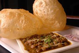 I enjoy eating hot chole with tikkis, bhaturas, kulcha or simply topped on a slice of bread. Chole Bhature Cookforindia Com