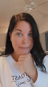 👀 🤣 , I couldn’t resist. , ., ., ., #funny #findyourtribeandlovethemhard  ❤️ #blessed #lovemylife #gratefulandblessed #attitudeofgratitude #reellife  #reels