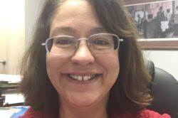 Deana Meredith's Instagram, Twitter & Facebook