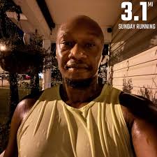 Another lap around the sun 🎂 Celeberated with a morning and evening run.  🏃🏾‍♂️🏃🏾‍♂️🏃🏾‍♂️🏃🏾‍♂️🏃🏾‍♂️🏃🏾‍♂️🏃🏾‍♂️🏃🏾‍♂️🏃🏾‍♂️🏃🏾‍♂️🏃🏾‍♂️  @nuunhydration @garminfitness @garmin @honeystinger @hylandspowered  @jogology ...