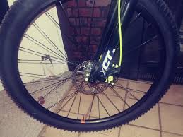 Custom Paint Job On Avidbb7 Disk Break With Jagwire Hyper Break Cables Also Removed The Diamondback Stickers On Th Custom Paint Jobs Custom Paint Paint Job