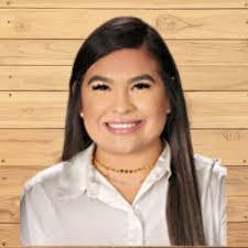 Shelby Espinoza's Instagram, Twitter & Facebook