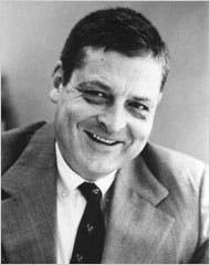 Henry B. R. Brown, Who Opened Money Markets to Masses, Dies at 82