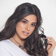 Con Otra (feat. La banda de Carlitos) [En Vivo]