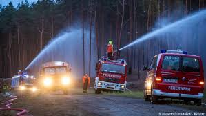 Последние твиты от bomberos (@bomberos). Envejecimiento De La Poblacion Alemana Tambien Afecta A Sus Brigadas De Bomberos Alemania Hoy Dw 26 08 2019