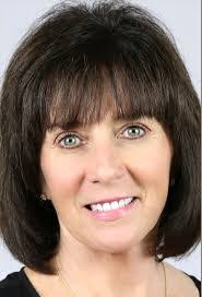 Karen Sicard's Instagram, Twitter & Facebook