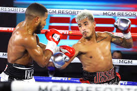 Boxing news leader, results, interviews, opinions, and more! Top Rank Boxing Results Jessie Magdaleno Beats Yenifel Vicente Via Low Blow Dq Bleacher Report Latest News Videos And Highlights
