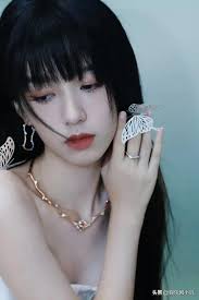 11.17 News: Shu Qi, Tan Jianci, Zhao Lusi, Guan Xiaotong, Liu Yifei, Ju  Jingyi