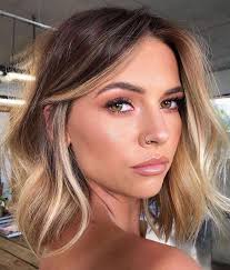 Visualizza altre idee su colpi di sole capelli biondi, capelli biondi, capelli. Colpi Di Sole Biondi All Avanguardia Da Provare Assolutamente Archzine It