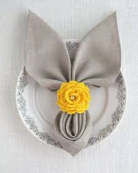 Crochet Flower Napkin Ring Holders Yellow Table Setting Decor Housewarming Gift Set Of 2 Crochet Deco Mit Bildern Ostern Farben Tischdekoration Servietten Servietten