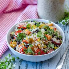 Salade De Riz Fiesta Noble Veggies Recette En 2020 Salade De Riz Recette Salade De Riz Salade