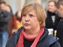 С 1985 года — актриса московского драматического театра имени м. Dogileva Ispugalas Sobstvennoj Vneshnosti Ekspress Gazeta 18 12 20 Ekspress Gazeta