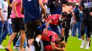 Vor 20 stunden · dopo i gravissimi incidenti verificatisi in messico durante la partita tra queretaro e atlas, arriva la dura reazione della fifpro, che condanna gli. I4bmzne2pwa8nm