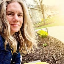 Drowned newlywed's father seeks answers