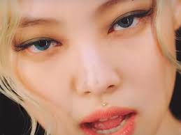 Apr 19, 2020 · like lisa and jennie, rosé's net worth is likely around the $6 million to $8 million mark based on the $25 million that blackpink makes each year, with the addition of her other jobs. Blackpink Jennie Rose Lisa Jisoo S Dramatic Visuals Take Center Stage In How You Like That Mv Teaser Pinkvilla