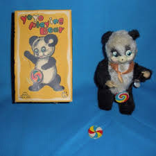 These yoyo tips will help you get ready to start lea. Vintage Wind Up Yo Yo Bear Ngt A Japan Tin Face Original Box Vintage Toys Bear Toy Antique Toys