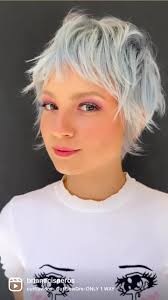 We’re calling this “The Shixie” : part shag, part pixie! Course coming soon  to renegade-royals.com! #shixiehaircut #wellahairusa #hairbybrianacisneros