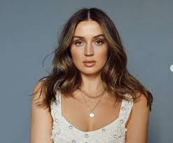 1 personality 2 season 1 3 season 2 4 season 3 5 victims 5.1 actual kills 5.2 attempted kills 6 quotes 7 trivia 8 navigational at the. Allana Davison Wiki Age Height Husband Family Biography More