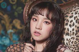 Miyeon, minnie, soojin, soyeon, yuqi, and shuhua. G I Dle S Yuqi Reveals Her Ideal Type Soompi