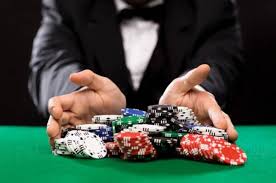 Rookie in poker? 10 tips for not being noticed - Kelbet | Online ...