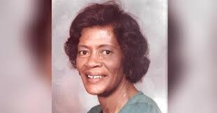 Leandra Ward's Instagram, Twitter & Facebook