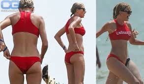 Taylor Swift nackt, Nacktbilder, Playboy, Nacktfotos, Fakes, Oben Ohne