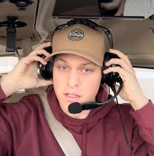 Drew Baum (@_flywithdrew) • Instagram photos and videos