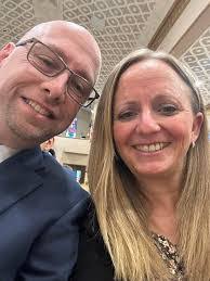 Stacy Mann's Instagram, Twitter & Facebook