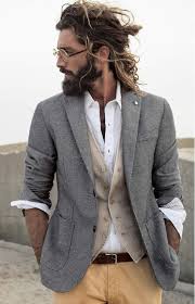 Vous y trouverez les meilleures pièces uniques ou personnalisées de nos vêtements boutiques. Epingle Par Julie Sur Men S Casual Mode Homme Cheveux Long Homme Look Homme